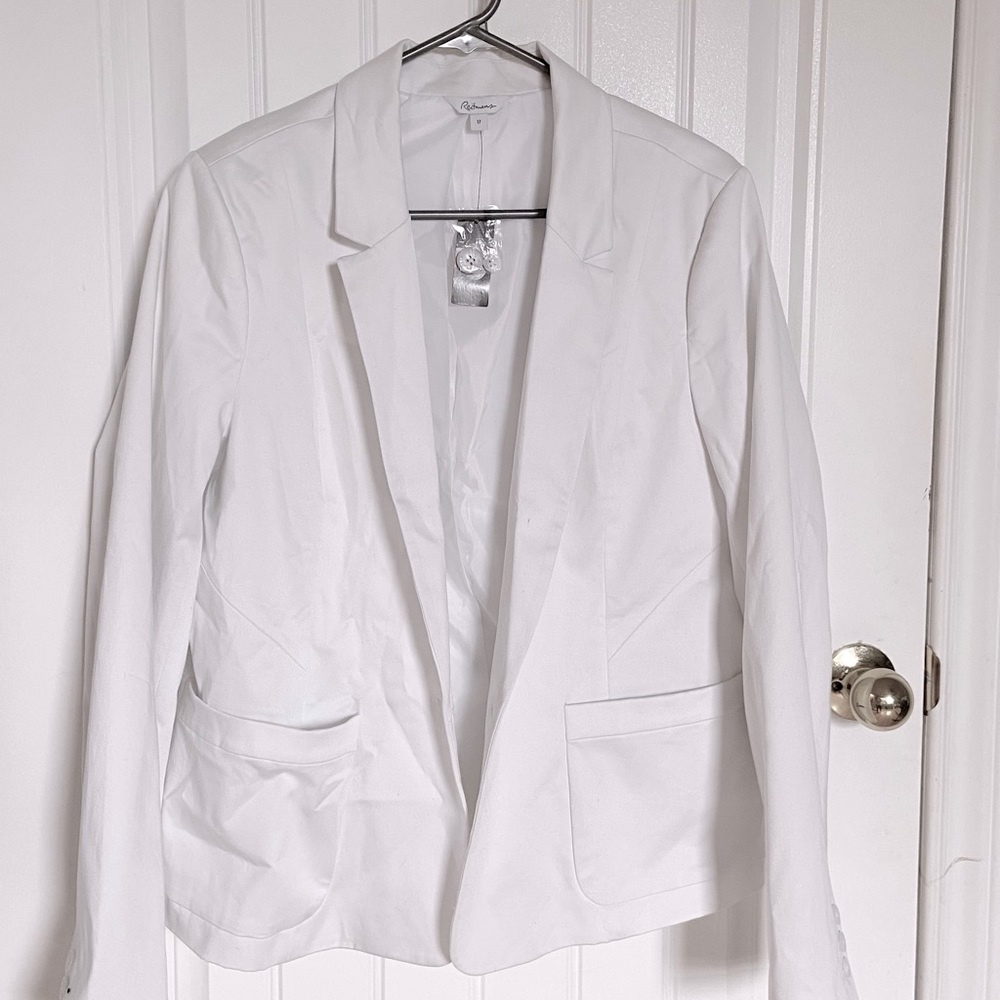 Reitmans size 17 white blazer NWT
